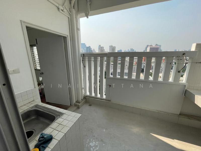 KC Court, Bangkok, 28 Soi Thonglor 13, Khlong Tan Nua, Watthana, Bangkok, 3 Bedrooms, 250 sqm, Apartment For Rent, by Vinai Wattana, 500529364 - DDproperty.com