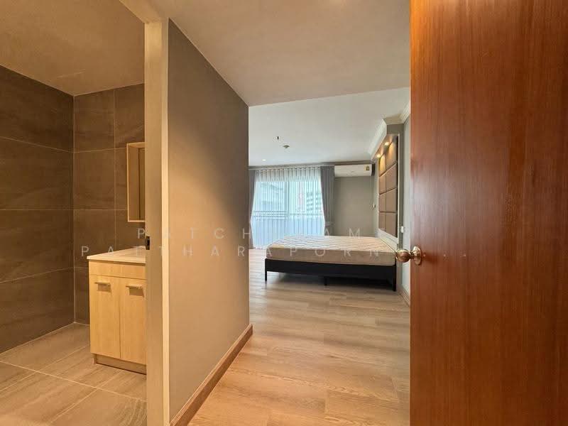 Baan Suanpetch, Bangkok, 18 Soi Sukhumvit 39, Khlong Tan Nua, Watthana, Bangkok, 2 Bedrooms, 136 sqm, Condo For Rent, by Patcharames Pattharapornviboon, 500529367 - DDproperty.com