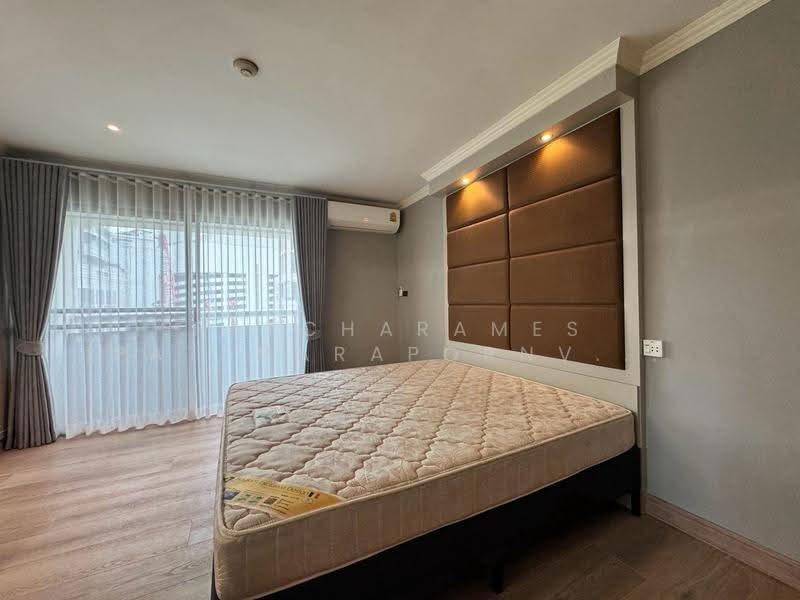 Baan Suanpetch, Bangkok, 18 Soi Sukhumvit 39, Khlong Tan Nua, Watthana, Bangkok, 2 Bedrooms, 136 sqm, Condo For Rent, by Patcharames Pattharapornviboon, 500529367 - DDproperty.com
