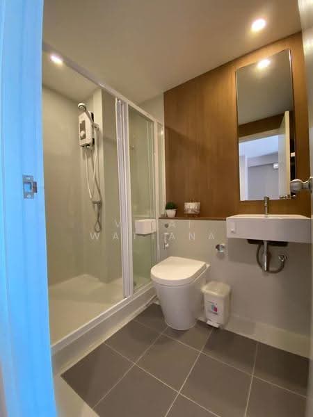 Blossom Condo @ Sathorn-Charoenrat : บลอสซั่ม คอนโด สาทร-เจริญราษฎร์, กรุงเทพ, ถนนเจริญราษฎร์, ทุ่งวัดดอน, สาทร, กรุงเทพ, 45 ตร.ม., คอนโด ให้เช่า, โดย Vinai Wattana, 500529389 - DDproperty.com