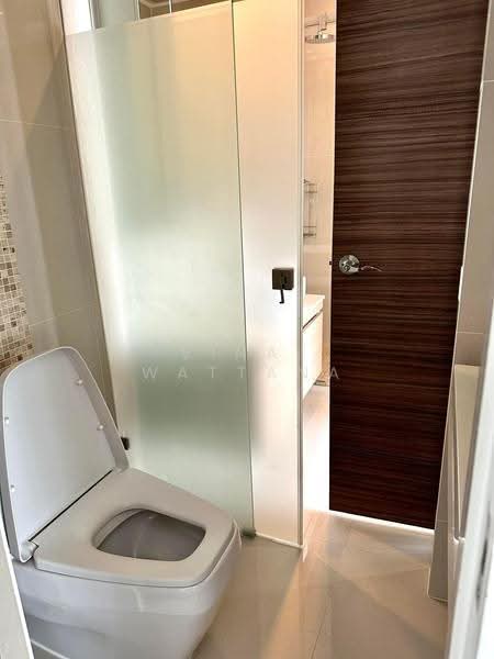 Q Asoke, Bangkok, 1678 Petchaburi Road, Makkasan, Ratchathewi, Bangkok, 1 Bedroom, 38 sqm, Condo For Rent, by Vinai Wattana, 500529395 - DDproperty.com