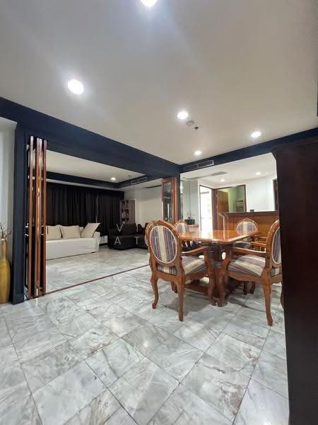 Witthayu Complex, Bangkok, 1673 New Petchaburi Road, Makkasan, Ratchathewi, Bangkok, 3 Bedrooms, 120 sqm, Condo For Rent, by Vinai Wattana, 500529409 - DDproperty.com