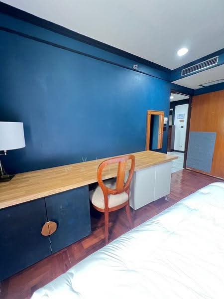 Witthayu Complex, Bangkok, 1673 New Petchaburi Road, Makkasan, Ratchathewi, Bangkok, 3 Bedrooms, 120 sqm, Condo For Rent, by Vinai Wattana, 500529409 - DDproperty.com