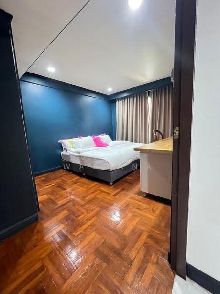 Witthayu Complex, Bangkok, 1673 New Petchaburi Road, Makkasan, Ratchathewi, Bangkok, 3 Bedrooms, 120 sqm, Condo For Rent, by Vinai Wattana, 500529409 - DDproperty.com