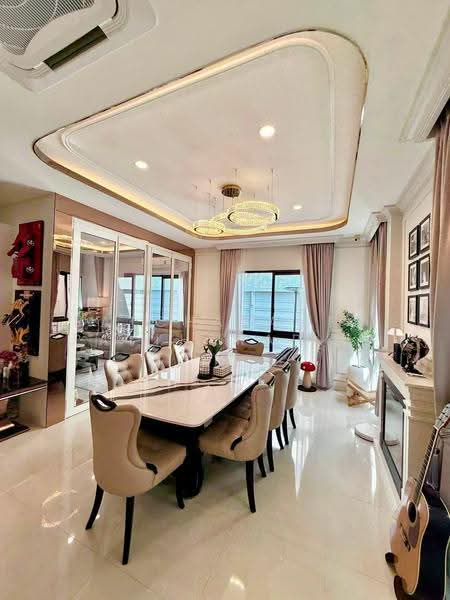 The City Ekkamai-Ladprao, Bangkok, Pradit Manutham Road, Phlapphla, Wang Thonglang, Bangkok, 4 Bedrooms, 309 sqm, Single Detached House For Rent, by Patcharames Pattharapornviboon, 500529419 - DDproperty.com