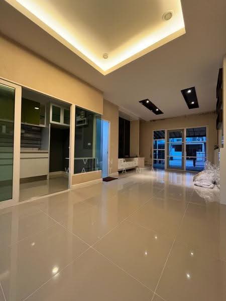 Greenwich Ramintra, Bangkok, 988 Ram Inthra Road, Ram Inthra, Khan Na Yao, Bangkok, 3 Bedrooms, 92 sqm, Townhouse For Rent, by Vinai Wattana, 500529424 - DDproperty.com