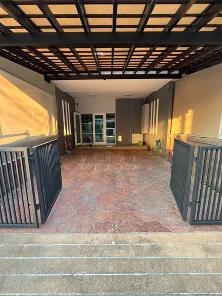 Greenwich Ramintra, Bangkok, 988 Ram Inthra Road, Ram Inthra, Khan Na Yao, Bangkok, 3 Bedrooms, 92 sqm, Townhouse For Rent, by Vinai Wattana, 500529424 - DDproperty.com