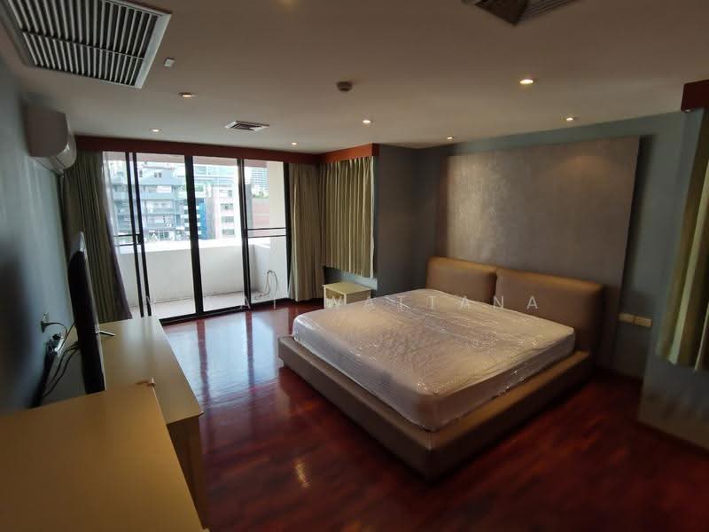 Newton Tower, Bangkok, Soi Sukhumvit 6, Khlong Toei, Bangkok, 2 Bedrooms, 180 sqm, Condo For Rent, by Vinai Wattana, 500529434 - DDproperty.com