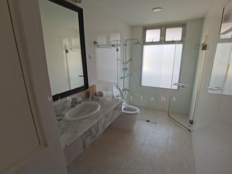 Newton Tower, Bangkok, Soi Sukhumvit 6, Khlong Toei, Bangkok, 2 Bedrooms, 180 sqm, Condo For Rent, by Vinai Wattana, 500529434 - DDproperty.com