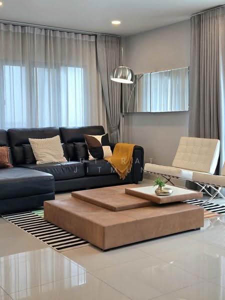 Centro Bangna, Samut Prakan, 111 Soi 3, Bang Kaeo, Bang Plee, Samut Prakan, 4 Bedrooms, 289 sqm, Single Detached House For Rent, by Jutarat Jitmun, 500529454 - DDproperty.com