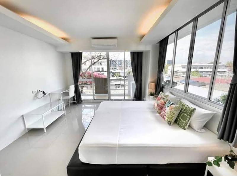 The Waterford Sukhumvit 50 : เดอะ วอเตอร์ฟอร์ด สุขุมวิท 50, กรุงเทพ, 890 ถนนสุขุมวิท 50, พระโขนง, คลองเตย, กรุงเทพ, 79 ตร.ม., คอนโด ให้เช่า, โดย Vinai Wattana, 500529496 - DDproperty.com