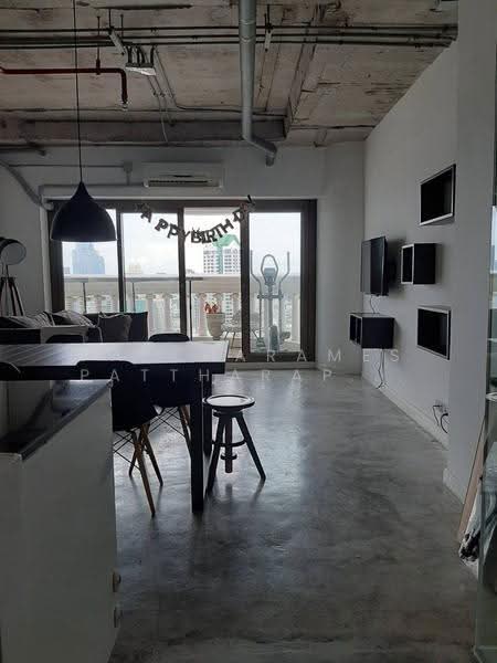 State Tower, Bangkok, 1055 Silom Road, Silom, Bang Rak, Bangkok, 2 Bedrooms, 68 sqm, Condo For Rent, by Patcharames Pattharapornviboon, 500529514 - DDproperty.com