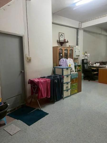 4-BR Townhouse, Chon Buri (Pattaya), Bang Pla Soi, Muang Chon Buri, Chon Buri (Pattaya), 4 Bedrooms, 325 sqm, Townhouse For Sale, by Valen Lokunpai , 500529518 - DDproperty.com