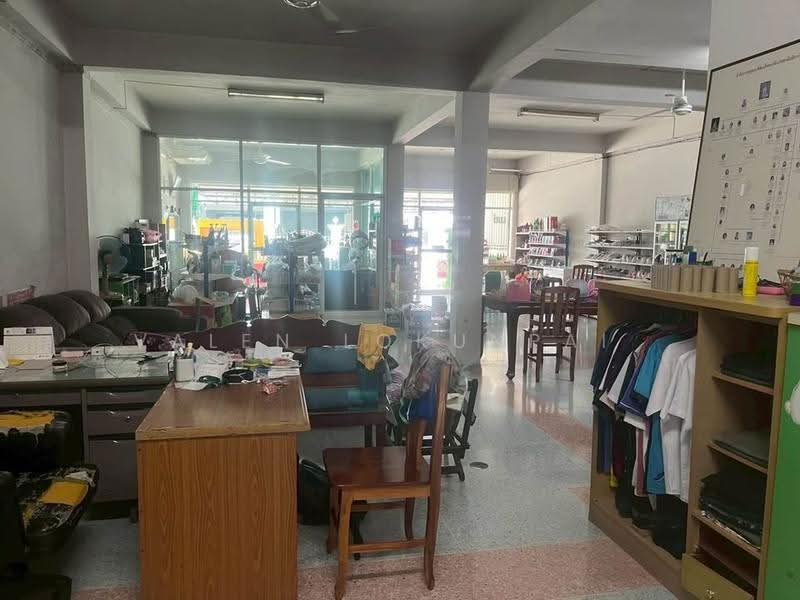 4-BR Townhouse, Chon Buri (Pattaya), Bang Pla Soi, Muang Chon Buri, Chon Buri (Pattaya), 4 Bedrooms, 325 sqm, Townhouse For Sale, by Valen Lokunpai , 500529518 - DDproperty.com