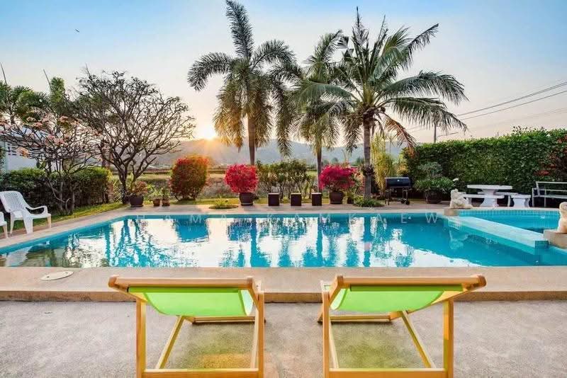 3-BR House, Prachuap Khiri Khan, Hua Hin, Prachuap Khiri Khan, 3 Bedrooms, 220 sqm, Single Detached House For Sale, by Chama Kamkaew, 500529542 - DDproperty.com