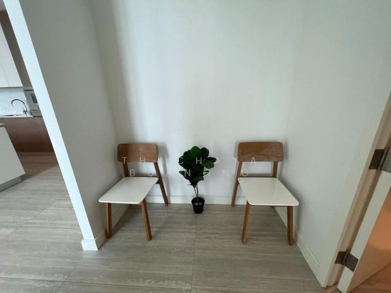 185 Rajadamri, Bangkok, 185 Rajadamri Road, Lumphini, Pathum Wan, Bangkok, 2 Bedrooms, 160 sqm, Condo For Rent, by Thachaya Buanong, 500529566 - DDproperty.com