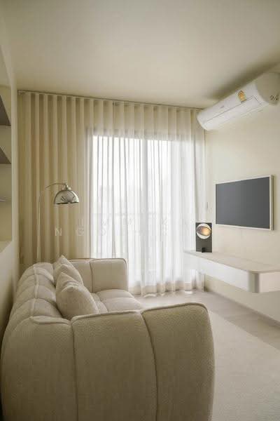 Life One Wireless, Bangkok, 1 Wireless Road, Lumphini, Pathum Wan, Bangkok, 2 Bedrooms, 45 sqm, Condo For Rent, by Emmika Ngoencharoen, 500529582 - DDproperty.com