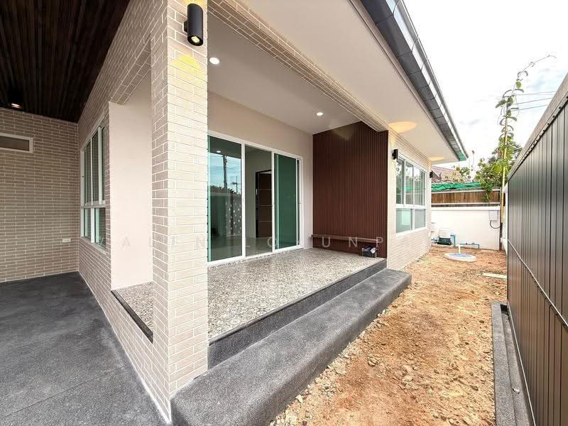 undefined, ชลบุรี, หนองปรือ, บางละมุง, ชลบุรี, 66 ตร.ม., บ้านเดี่ยว ขาย, โดย Valen Lokunpai , 500529583 - DDproperty.com