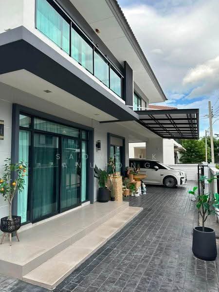Casa Grand Sukhapiban 5, Bangkok, Soi Sukhaphiban 5, Sai Mai, Bangkok, 4 Bedrooms, 255 sqm, Single Detached House For Sale, by Saowaluk Anupong, 500529634 - DDproperty.com