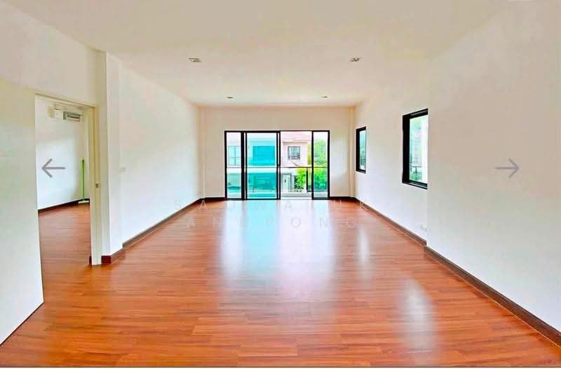 Casa Grand Sukhapiban 5, Bangkok, Soi Sukhaphiban 5, Sai Mai, Bangkok, 4 Bedrooms, 255 sqm, Single Detached House For Sale, by Saowaluk Anupong, 500529634 - DDproperty.com