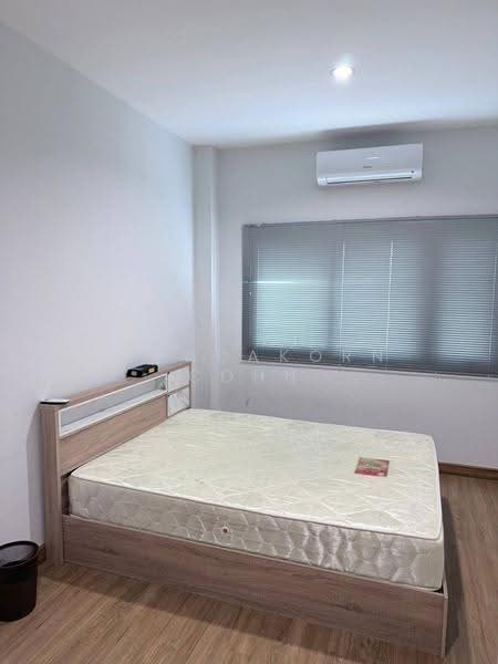 Baan Klang Muang Ladprao 101 Station, Bangkok, Soi Ladprao 101 Yeak 42, Khlong Chan, Bang Kapi, Bangkok, 4 Bedrooms, 152 sqm, Townhouse For Sale, by Jesadakorn Cohn, 500529644 - DDproperty.com