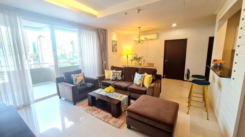 Piyathip Place, Bangkok, 24 Soi Prommitr, Khlong Tan Nua, Watthana, Bangkok, 2 Bedrooms, 173 sqm, Condo For Rent, by Poommipat Suradech, 500529659 - DDproperty.com