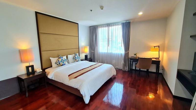Piyathip Place, Bangkok, 24 Soi Prommitr, Khlong Tan Nua, Watthana, Bangkok, 2 Bedrooms, 173 sqm, Condo For Rent, by Poommipat Suradech, 500529659 - DDproperty.com