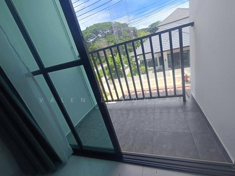 2-BR Townhouse, Chon Buri (Pattaya), Na Kloe, Bang Lamung (Pattaya), Chon Buri (Pattaya), 2 Bedrooms, 72 sqm, Townhouse For Sale, by Valen Lokunpai , 500529661 - DDproperty.com