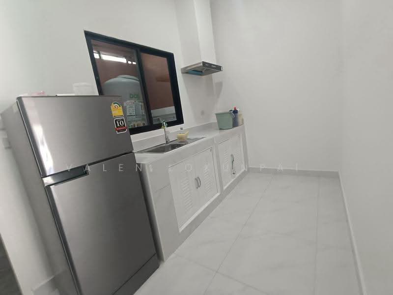 2-BR Townhouse, Chon Buri (Pattaya), Na Kloe, Bang Lamung (Pattaya), Chon Buri (Pattaya), 2 Bedrooms, 72 sqm, Townhouse For Sale, by Valen Lokunpai , 500529661 - DDproperty.com