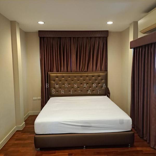 Bangkok Boulevard Rama 9-Srinakarin, Bangkok, Krungthep Kreetha Road, Saphan Sung, Bangkok, 4 Bedrooms, 335 sqm, Single Detached House For Sale, by Bussara Sri-At, 500529663 - DDproperty.com