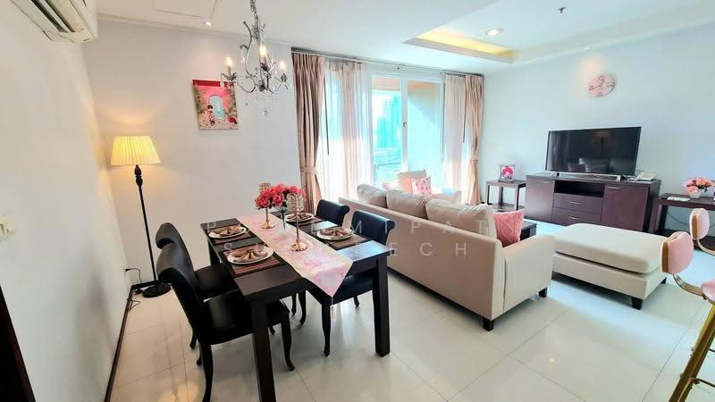 Piyathip Place, Bangkok, 24 Soi Prommitr, Khlong Tan Nua, Watthana, Bangkok, 2 Bedrooms, 173 sqm, Condo For Rent, by Poommipat Suradech, 500529665 - DDproperty.com