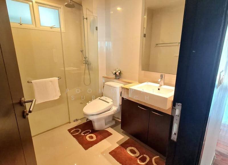 Piyathip Place, Bangkok, 24 Soi Prommitr, Khlong Tan Nua, Watthana, Bangkok, 2 Bedrooms, 173 sqm, Condo For Rent, by Poommipat Suradech, 500529665 - DDproperty.com
