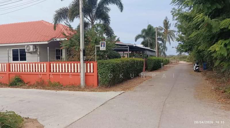 3-BR House, Prachuap Khiri Khan, Khlong Wan, Muang Prachaubkirikhan, Prachuap Khiri Khan, 3 Bedrooms, 400 sqm, Single Detached House For Sale, by Valen Lokunpai , 500529666 - DDproperty.com