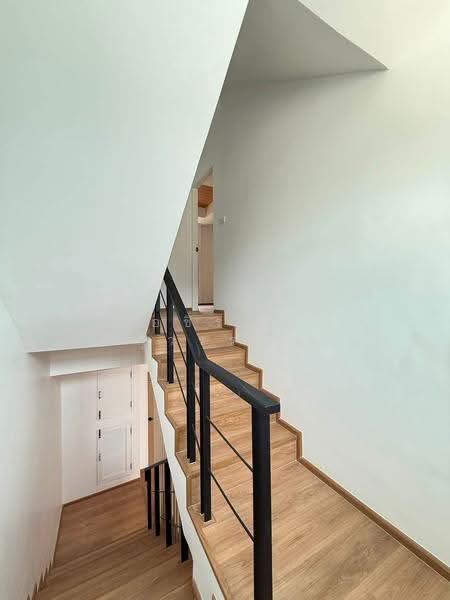 Areeya Mova Kaset-Nawamintr, Bangkok, Soi Moobaan Areeya Mowa, Chorake Bua, Lat Phrao, Bangkok, 3 Bedrooms, 170 sqm, Townhouse For Sale, by Ashiraya Suwannin, 500529672 - DDproperty.com