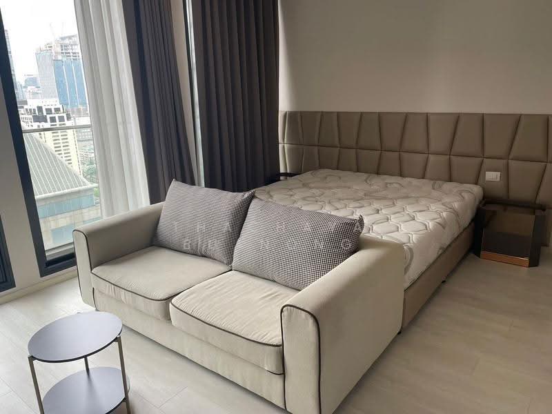 Noble Ploenchit, Bangkok, 1035 Ploenchit Road, Lumphini, Pathum Wan, Bangkok, 1 Bedroom, 46 sqm, Condo For Rent, by Thachaya Buanong, 500529677 - DDproperty.com