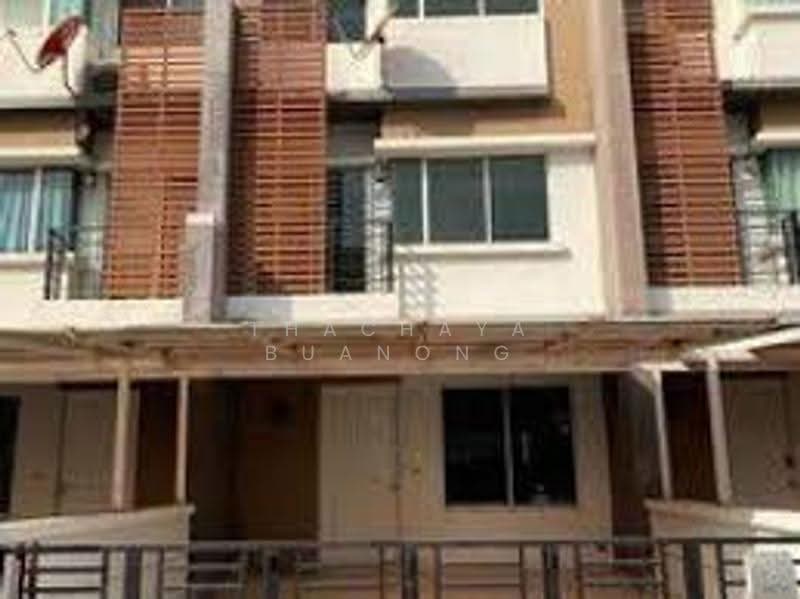 undefined, Bangkok, Lat Krabang, Bangkok, 3 Bedrooms, 80 sqm, Townhouse For Rent, by Thachaya Buanong, 500529699 - DDproperty.com