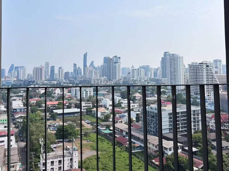 Cloud Thonglor-Phetchaburi : คลาวด์ ทองหล่อ-เพชรบุรี, กรุงเทพ, 1986 ถ.เพชรบุรีตัดใหม่, บางกะปิ, ห้วยขวาง, กรุงเทพ, 24 ตร.ม., คอนโด ขาย, โดย Jesadakorn Cohn, 500529713 - DDproperty.com