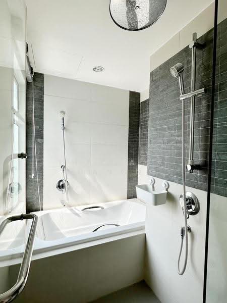The Crest Sukhumvit 49, Bangkok, Sukhumvit 49, Khlong Tan Nua, Watthana, Bangkok, 1 Bedroom, 37 sqm, Condo For Rent, by Thachaya Buanong, 500529736 - DDproperty.com