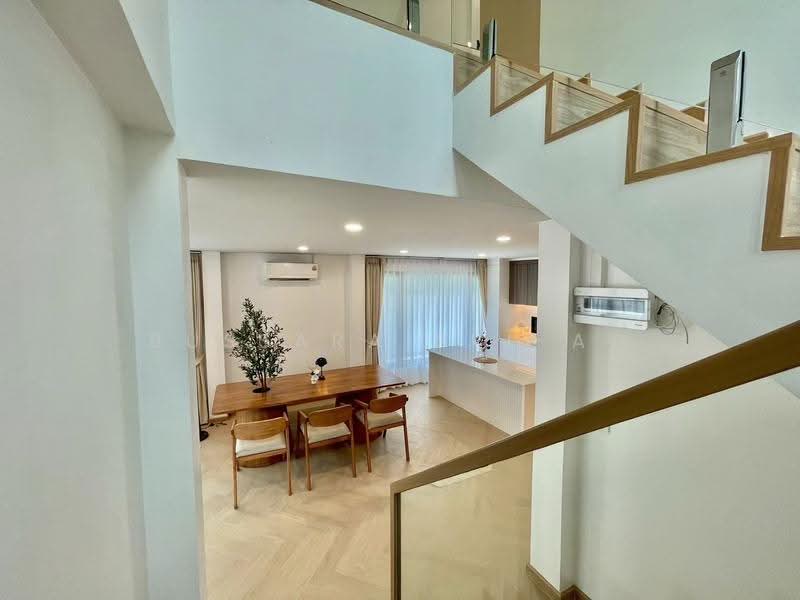 3-BR House, Bangkok, Prawet, Bangkok, 3 Bedrooms, 300 sqm, Single Detached House For Sale, by Bussara Sri-At, 500529749 - DDproperty.com