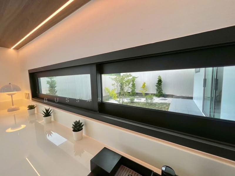 3-BR House, Bangkok, Prawet, Bangkok, 3 Bedrooms, 300 sqm, Single Detached House For Sale, by Bussara Sri-At, 500529749 - DDproperty.com
