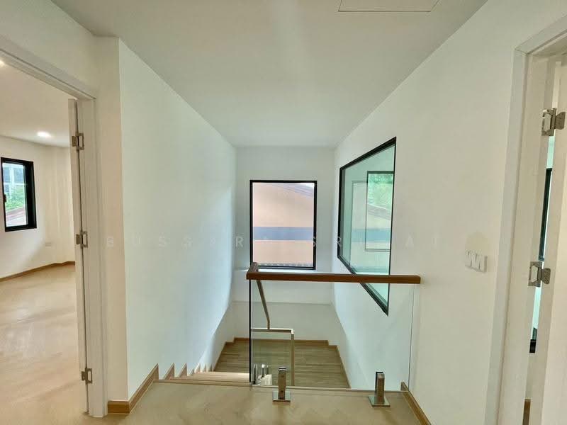 3-BR House, Bangkok, Prawet, Bangkok, 3 Bedrooms, 300 sqm, Single Detached House For Sale, by Bussara Sri-At, 500529749 - DDproperty.com