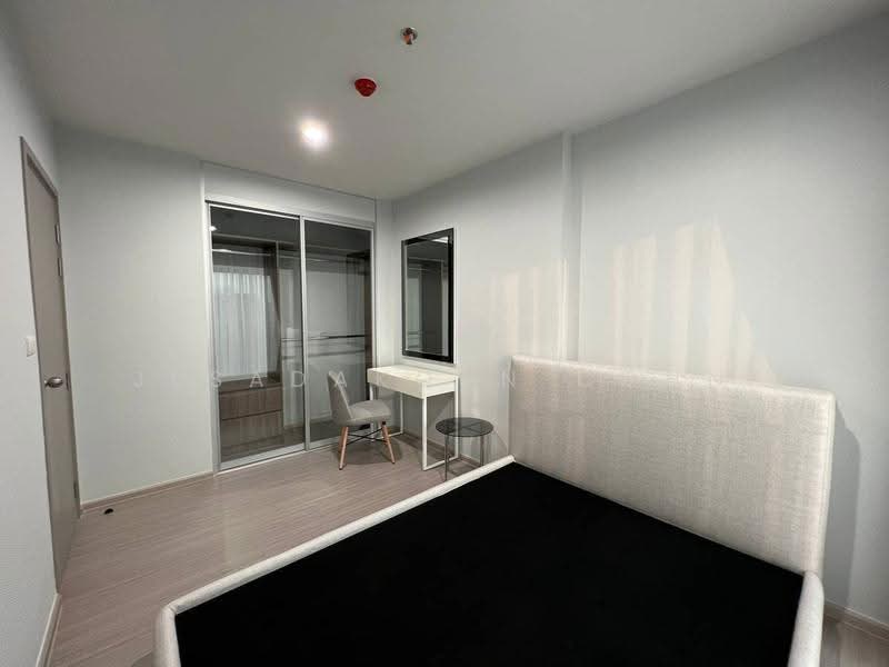 The Parkland Charan-Pinklao, Bangkok, 42 Charasanitwong, Bang Phlat, Bangkok, 1 Bedroom, 35 sqm, Condo For Sale, by Jesadakorn Cohn, 500529757 - DDproperty.com