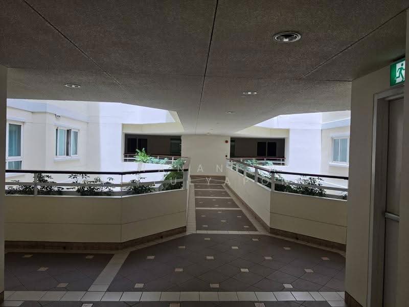 Baan Siri Sathorn : บ้านสิริ สาทร, กรุงเทพ, 10 ซอยเย็นอากาศ 1, ทุ่งมหาเมฆ, สาทร, กรุงเทพ, 50 ตร.ม., คอนโด ให้เช่า, โดย Thananith Ittitulyapong, 500529788 - DDproperty.com