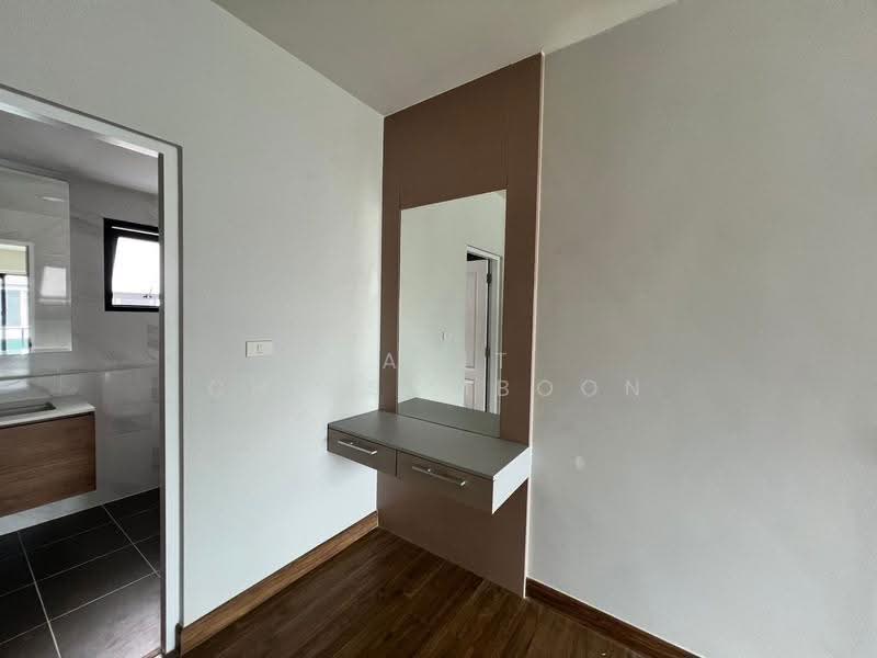 Centro Vibhavadi, Bangkok, Chang Akat Uthit Road, Sanam Bin, Don Mueang, Bangkok, 4 Bedrooms, 210 sqm, Single Detached House For Rent, by Tarit Chinsomboon, 500529821 - DDproperty.com