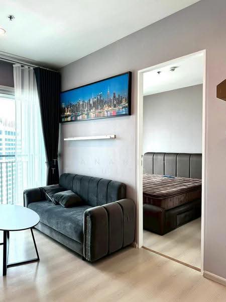 Life Ratchadapisek, Bangkok, 279 Ratchadapisaek Road, Huai Khwang, Bangkok, 2 Bedrooms, 46 sqm, Condo For Rent, by Thananith Ittitulyapong, 500529843 - DDproperty.com