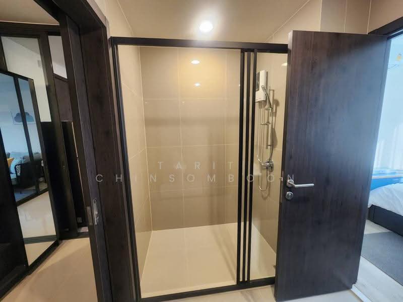 XT Huaikhwang, Bangkok, 244 Ratchadaphisek Road, Huai Khwang, Bangkok, 1 Bedroom, 35 sqm, Condo For Rent, by Tarit Chinsomboon, 500529873 - DDproperty.com