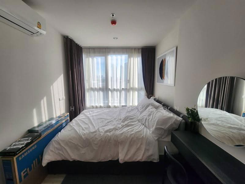XT Huaikhwang, Bangkok, 244 Ratchadaphisek Road, Huai Khwang, Bangkok, 1 Bedroom, 35 sqm, Condo For Rent, by Tarit Chinsomboon, 500529873 - DDproperty.com