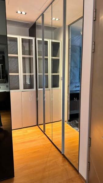 Saladaeng One, Bangkok, Sala Daeng 1 Alley, Silom, Bang Rak, Bangkok, 1 Bedroom, 57 sqm, Condo For Sale, by Vipada Supaporn, 500529880 - DDproperty.com
