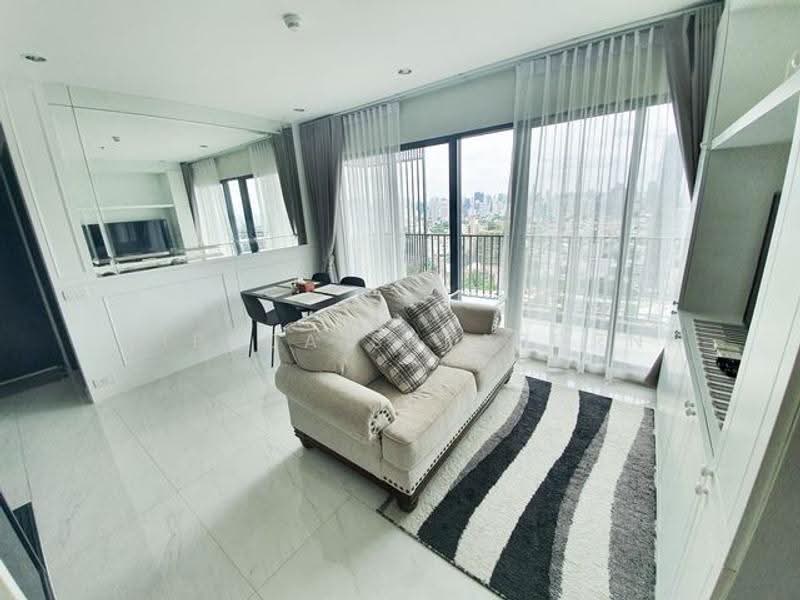 C Ekkamai, Bangkok, 888 Soi Sukhumvit 63, Sukhumvit Road, Khlong Tan Nua, Watthana, Bangkok, 3 Bedrooms, 100 sqm, Condo For Sale, by Vipada Supaporn, 500529897 - DDproperty.com