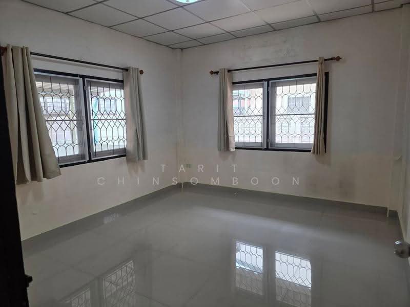 3-BR House, Bangkok, Lat Phrao, Bangkok, 3 Bedrooms, 284 sqm, Single Detached House For Rent, by Tarit Chinsomboon, 500529904 - DDproperty.com